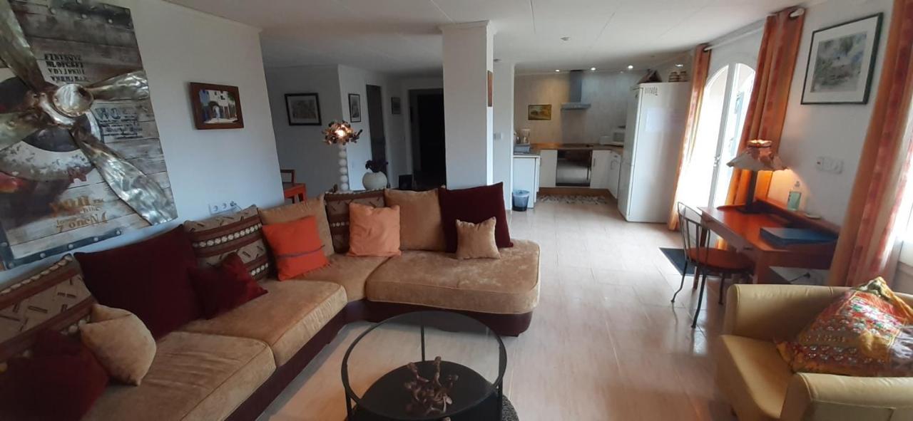Appartement & Spa - Panoramic Olivars Pau Exterior foto
